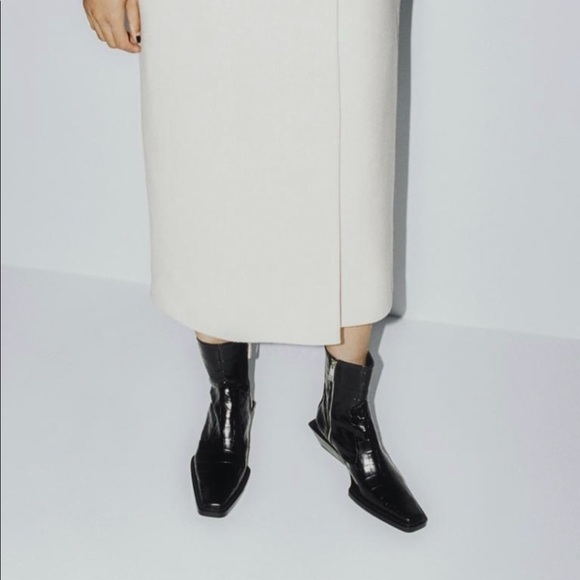 𝗡𝗪𝗧 𝗭𝗮𝗿𝗮 • Animal Print Cowboy Ankle Boots - Picture 2 of 14